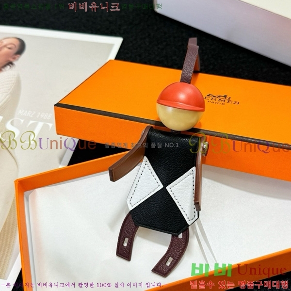 �����޽� Jockey Charm ���� HE4523806-1