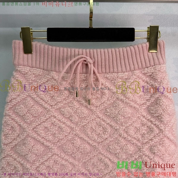 ���� ���̺��� ��ĿƮ LV1340828-6