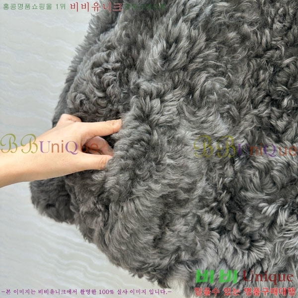 ���� �ο��� �þ �� ���� LWE345350-4