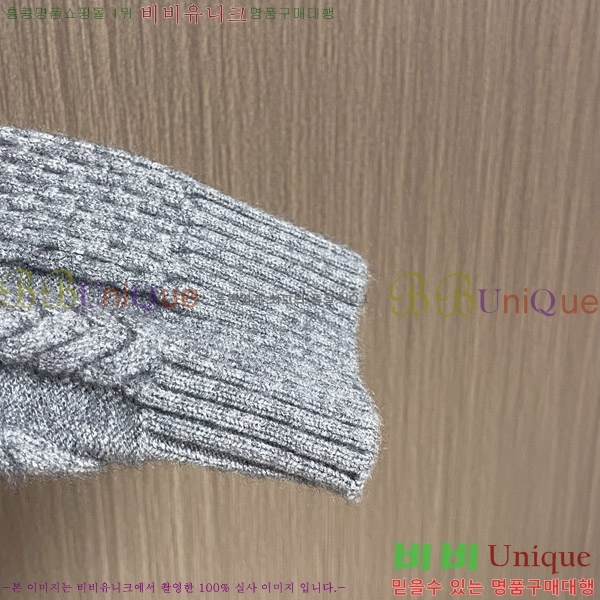 ���� ��**�Ƴ� ������ LP9702