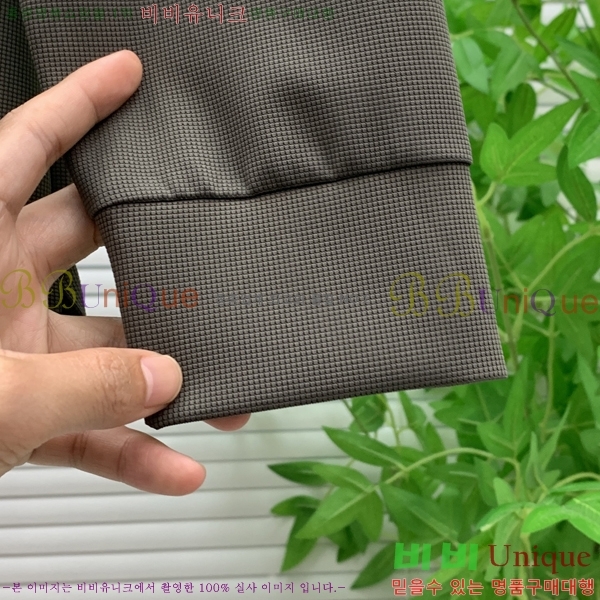 ���� ������ ī�� ���� Ƽ���� B89682-2