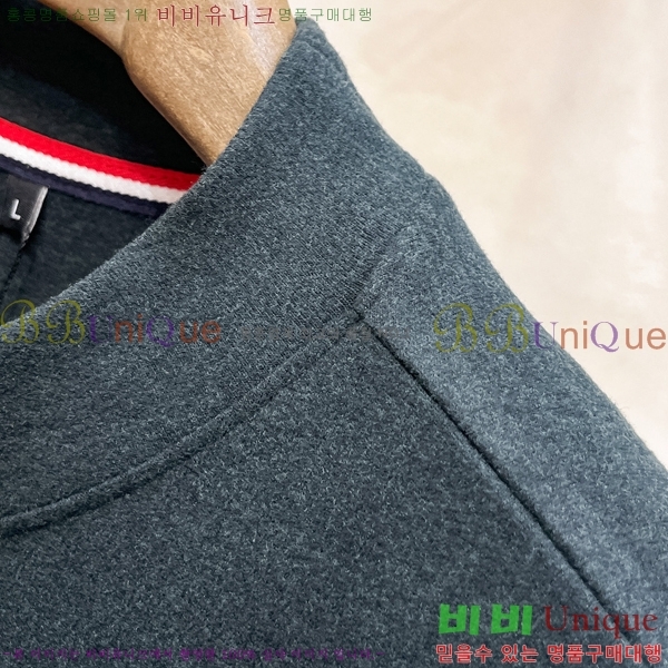 ���� ��**�� ���� Ƽ���� MO2716938-2