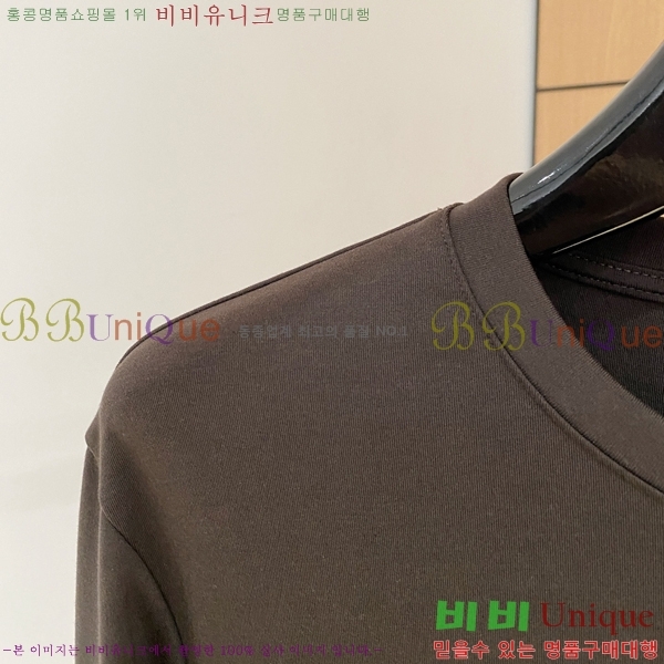 ���� ��**�� ���� Ƽ���� MO2716943-2