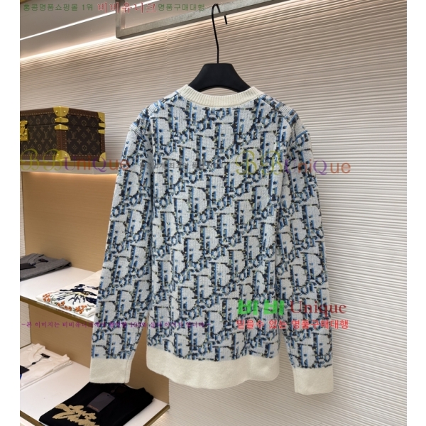  * ũ ũ  22DR2511192-1