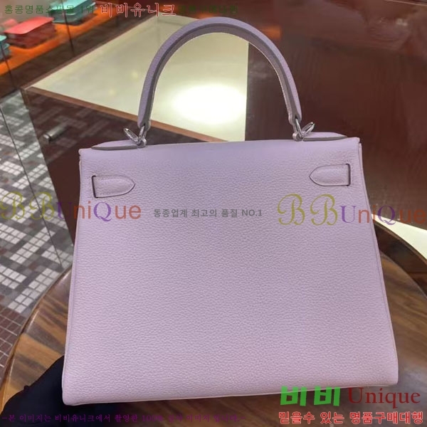 #�����޽� �̸��� 28/25 H635479-4000