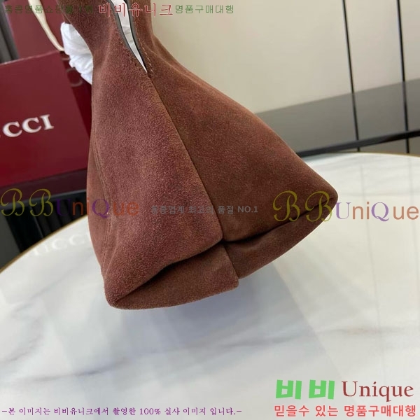 # Ʈ ̵ ž ڵ ‎837467-704