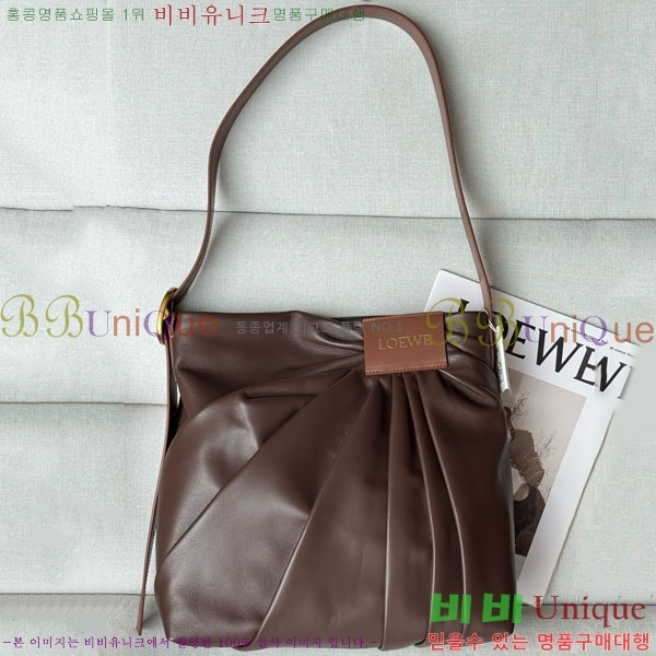 #ο Draped  Ʈ  1781-102