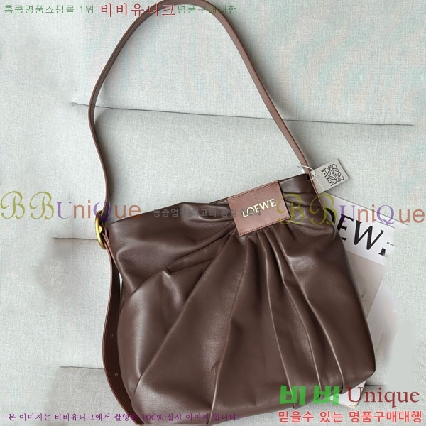 #ο Draped  Ʈ  1781-102