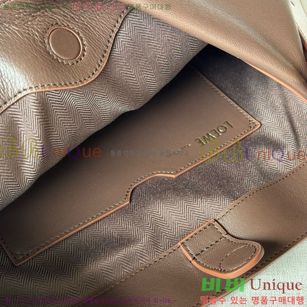 #ο Draped  Ʈ  1781-102