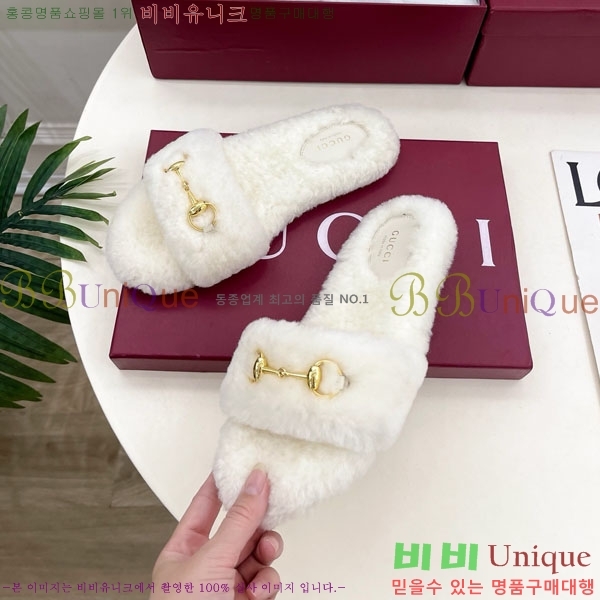   þ  Ȧ ̵  29G7852466-3