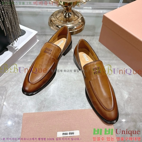 ���� �̿�̿� ���� 32MU902400-1