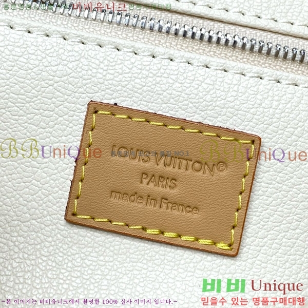 #̺ ̴  ŰƮ Ŭġ M27158-104