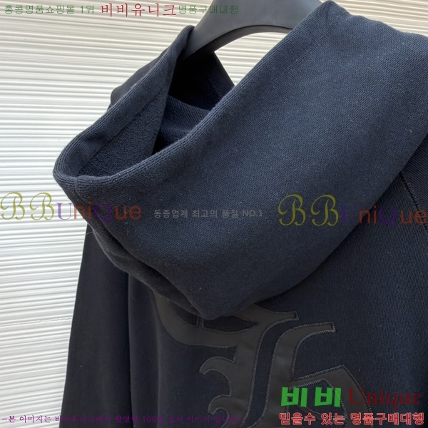  ũ*  ĵ Ƽ 24HE515998-1