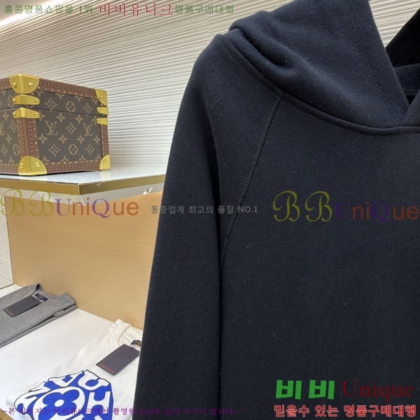  ũ*  ĵ Ƽ 24HE515998-1