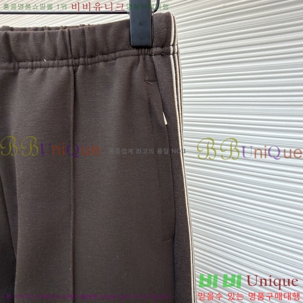 ���� �̿�*�� ���� 20MU25121713-1