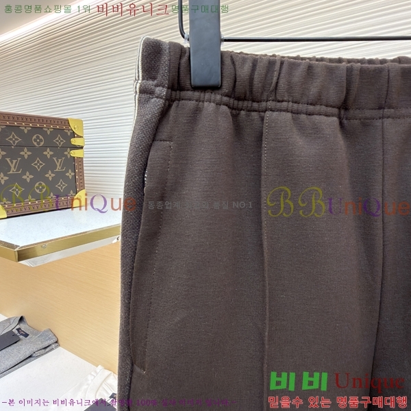 ���� �̿�*�� ���� 20MU25121713-1