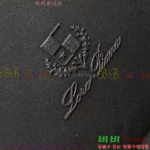  **Ƴ ٿ е LP896743-1