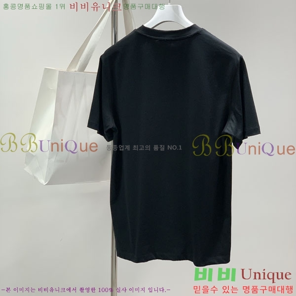 ���� ��**�� ���� Ƽ���� MO915689-2