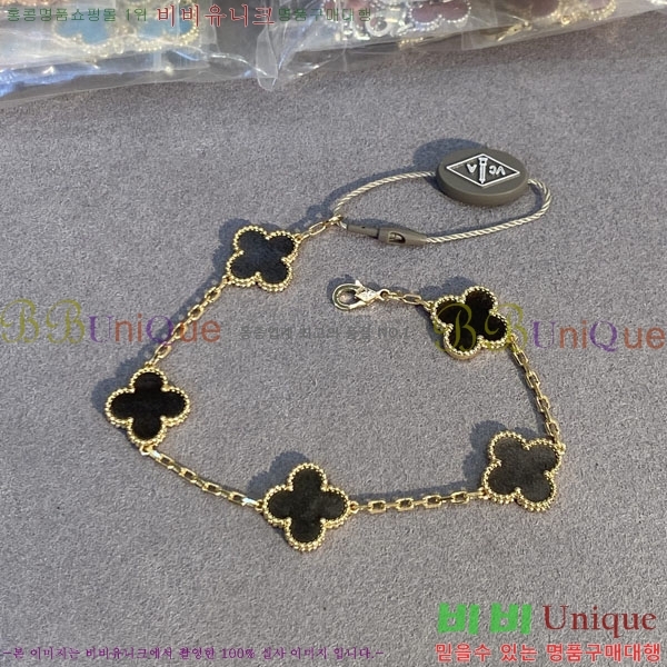 ��Ŭ�������� ���Ժ�� 5�� ��Ƽ�� ���� VA26628-11
